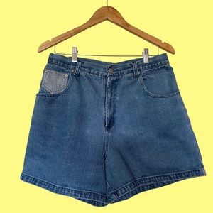 Vintage high waisted shorts